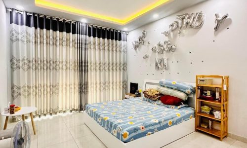 Siêu phẩm Phú nhuận, Lê Văn Sỹ, 10m HXH đua, trước nhà 2.9m, ngang 4.6m, 75m2, 7.5 tỷ