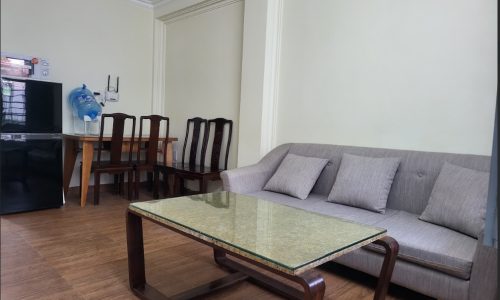 Cho thuê Căn hộ dịch vụ 1N, 1K. Dt 44m2. Full nội thất xịn, 2 thoáng. Chỉ 8tr