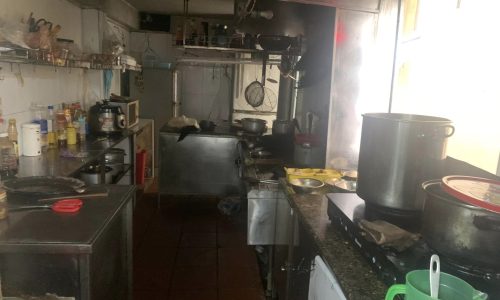 Bán nhà mặt phố Trần Phú đối diện chợ Hàn. Dt 56m. Giá 11 tỷ.