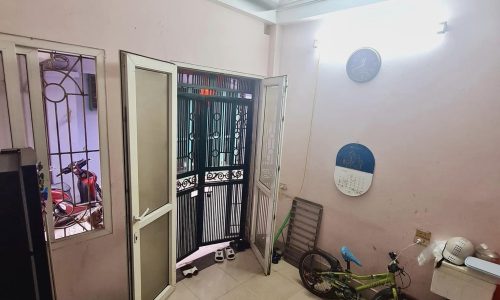 Bán nhà Nghĩa Dũng, Ba Đình, ô tô đỗ cửa, 21m2 x4T, MT rộng, chỉ 2.3 tỷ, sổ vuông