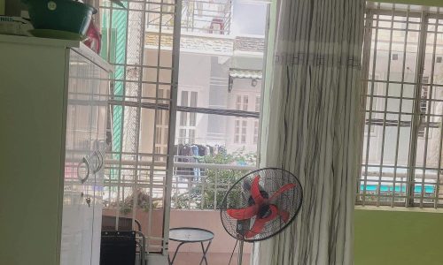 Bán nhà hẻm 4m thông 1 trục CMT8, Q10, không lộ giới, 4 tầng, 4PN, 4m*10.1m, 7.9 tỷ