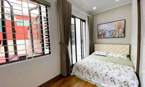 Cách phố 20m, tặng nội thất, ở luôn, bán nhà Trường Chinh, Đống Đa