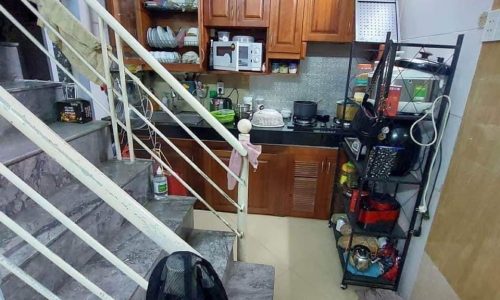 Bán nhà ngõ 82 Kim Mã,70m ra phố,4pong ngủ,33m2,4 tầng,mặt tiền:4,6m