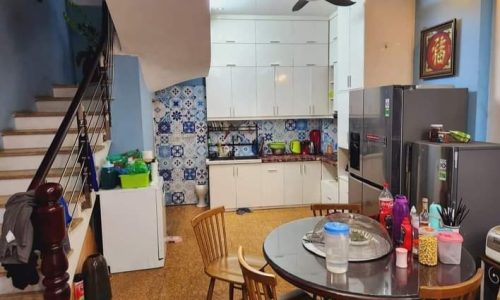 Nhà đẹp dân xây, 3 thoáng 46m x 5.5 tỷ Phạm Văn Đồng Cầu Giấy 0343564283