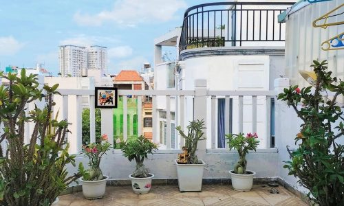 Nhà đẹp kiểu Châu âu, 5 tầng, HXH Huỳnh Văn Bánh, khu VIP Phú nhuận, 4PN, 33m2, 7.5 tỷ