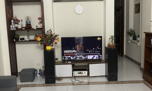 Cho thuê nhà nguyên căn tại Ngõ 189 Hoàng Hoa Thám, Ba Đình. Nhà đẹp 2 thoáng. Chỉ 17tr