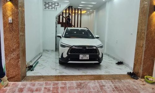 Bán nhà phố Thái Hà, ô tô vào nhà, mới đẹp 4 tầng 41m2 giá 9.9 tỷ