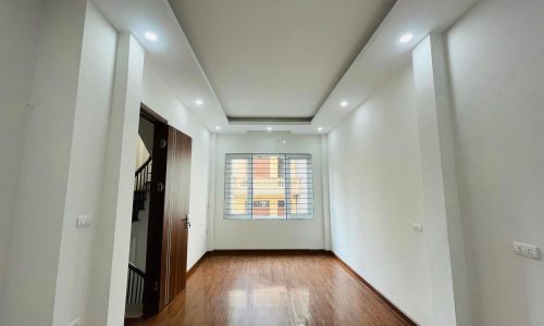 Ngõ nông, dân trí cao, ở sướng 5 tầng, MT4m, bán nhà Trường Chinh