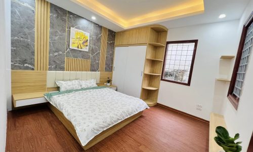 GẤP! Giảm chào 230 trđ, 2 thoáng, ngõ nông gần phố, bán nhà Tôn Thất Tùng