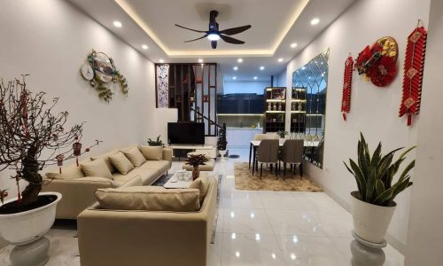 Phân lô, dân trí cao, cách ô tô 20m, ở thích, bán nhà Chùa Bộc