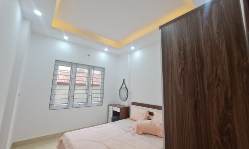 Bán nhà tặng nội thất, yên tĩnh thoáng mát, ngõ nông bán nhà Đông Tác