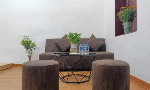 Nhà Tập Thể Cán Bộ, Phố Vọng Hà, Hoàn Kiếm, DT40m2, Chỉ 1.68 tỷ, khu dân trí cao, 0981882390