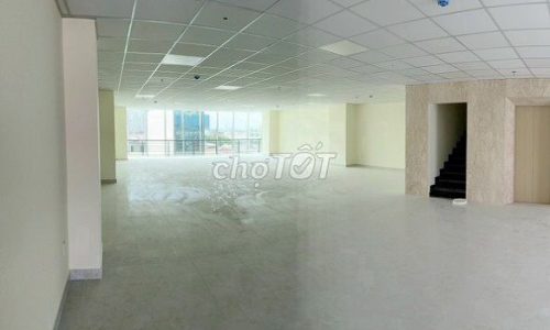 CHO THUÊ NHÀ 8 LẦU CÓ THANG MÁY ĐƯỜNG NGUYÊN THI THÂP QUẬN 7