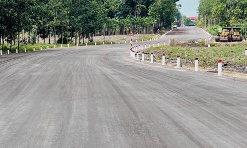 Cần bán đất sổ sẵn 300m mặt tiện 32m ở Thị Xã Chơn Thành Binh Phươc