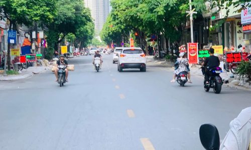 Bán nhà Tô Hiệu Hà Đông,mặt ngõ phân lô,kinh doanh,20m ra ô tô,50m ra mặt phố,40m2,3 tầng,mt:3,7m