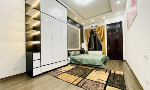 HIẾM nhà đẹp ở luôn dân xây Lạc Long Quân Cầu Giấy, ô tô, lô góc 35m nhỉnh 5 tỷ