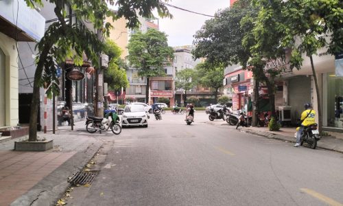 Nguyễn Thị Định Cầu Giấy 8T thang máy, vỉa hè, ô tô nhỉnh 18 tỷ 0343564283