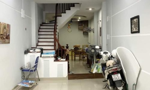 Nguyễn Văn Huyên Cầu Giấy 47m x 5T giá 6.5 tỷ nhà đẹp ở ngay 0343564283