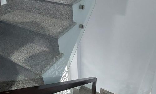 TRUNG TÂM TÊN LỬA, 4 TẦNG ĐÚC MỚI, 3.2x11m, ĐƯỜNG THÔNG 6M Ở VÀ KINH DOANH TỐT CHỈ 3,45 TỶ