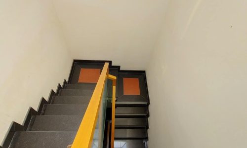 BÌNH TRỊ ĐÔNG,4×11,HẺM XH,SÁT MẶT TIỀN,Ở VÀ KINH DOANH CHỈ 5,TỶ