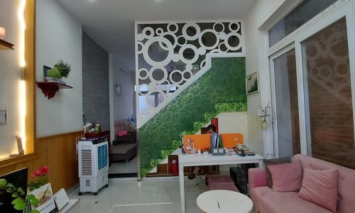 BÌNH TRỊ ĐÔNG,4×11,HẺM XH,SÁT MẶT TIỀN,Ở VÀ KINH DOANH CHỈ 5,TỶ