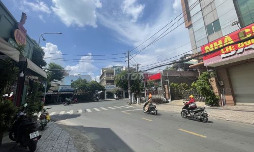 CHO THUÊ TÒA NHÀ 2 MĂT TIỀN ĐƯỜNG LÊ TRONG TÂN