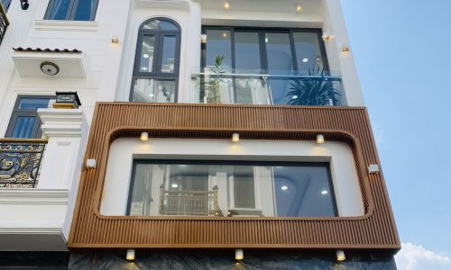 Bán Nhà 5 Tầng Mới Xây Ngay Chợ Bình Thành 184m2 sàn Giá Tốt 5.2 Tỷ Lh: 0813123205