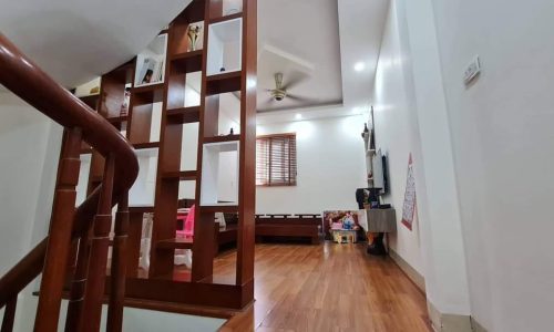 HIẾM! Cách ô tô 10m, chủ xây chắc chắn, bán nhà Phương Mai Đống Đa