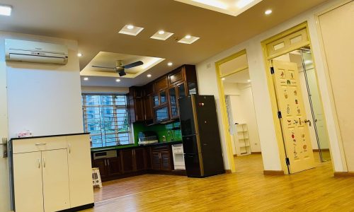 Cần Tiền bán gấp – Căn Hộ mặt phố Lê Đức Thọ – 78m2 – 2n1k, 1wc.