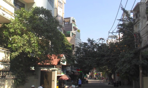 Cho thuê nhà mặt tiền 5.2x18m sát quận 1 đường Nguyễn Cửu Vân