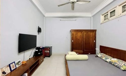 Bán nhà Dương Khuê Cầu Giấy, sát phố,  ở ngay 50m, Mt 4m giá 7.5 tỷ 0343564283