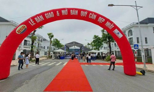 Chính chủ bán lô đất dịch vụ Vân Canh số 156-1 mặt sau đường 3.5, có diện tích 50m sổ đỏ riêng biệt