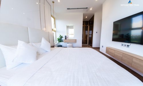 Chính chủ cần bán gấp căn chung cư view biển,full nội thất, sở hữu lâu dài