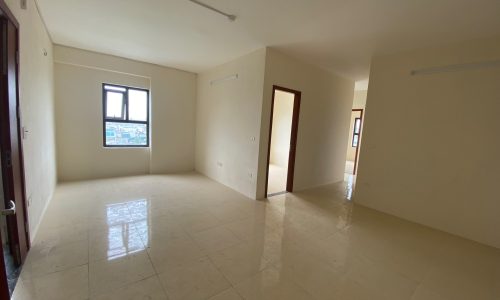 Bán căn hộ CC 379 tầng 18 giá chỉ 649tr/căn