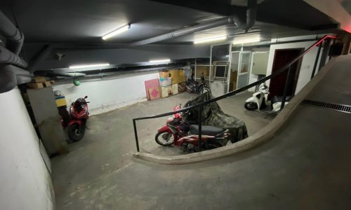 Tòa nhà mặt tiền 8 tầng đang KD sầm uất, thang máy, Nguyễn Thông, sổ đẹp, gần 100m2, 60 tỷ