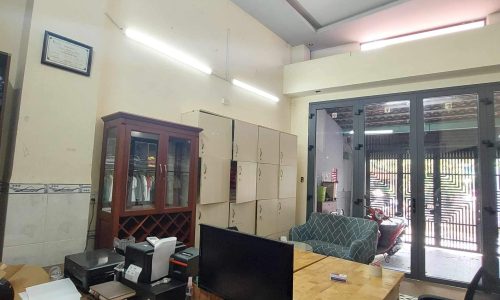 Nhà mặt tiền đường 475 phước long B, DT 73m đúc 4 tầng giá tốt