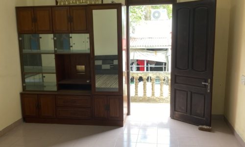 Cho thuê nhà nguyên căn tại Ngõ 158 Kim Mã, Ba Đình. Nhà rộng 2 thoáng. Chỉ 11tr