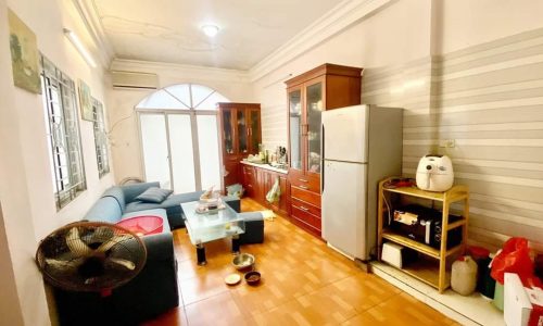 Bán nhà phố Lương Định Của, Đống Đa, ô tô đỗ cửa, 5 tầng 40m2 giá 6.9 tỷ