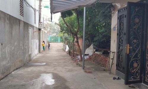 Bán 40m2 đất Sen Hồ, Lệ Chi oto vào 10 ra trục chính giá 1.2 tỷ