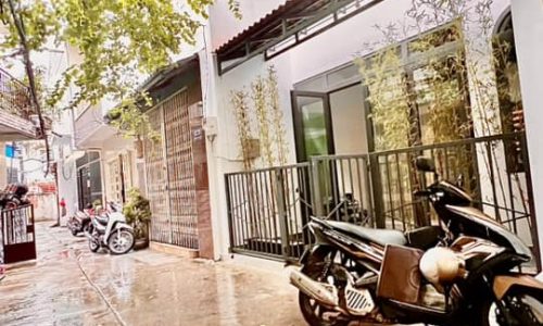 Cực Hót, Nhà trung tâm khu K300 Tân Bình. 4.7 x 12, 54m2, 4 tầng 4pn chỉ 6.7 tỷ Lh 0908233029