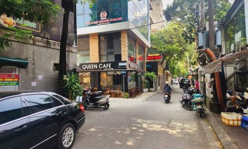 Nhà dân xây Trần Quốc Hoàn, phân lô, gara, kinh doanh 60m giá 12.5 tỷ 0343564283