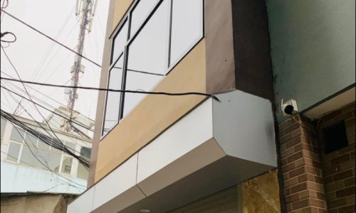 Bán nhà Lĩnh Nam, Hoàng Mai lô góc, 2 mặt ngõ kinh doanh, ô tô đỗ cửa, chỉ nhỉnh 2 tỷ