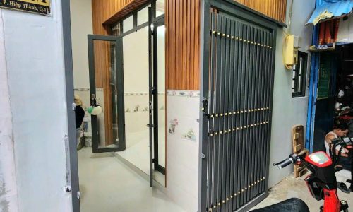 Cơ hội sở hữu nhà đẹp quận 12, sổ hồng riêng, 4x8m, đúc 1 lầu, giá rẻ bất ngờ 2,25 tỷ