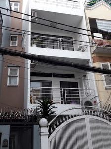 Cho thuê nguyên căn mặt tiền 4x25m đường Đoàn Thị Điểm quận Phú Nhuận