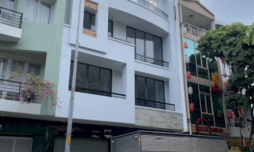 Cho thuê mặt tiền 4.8x20m đường hoa phường 2 quận Phú Nhuận