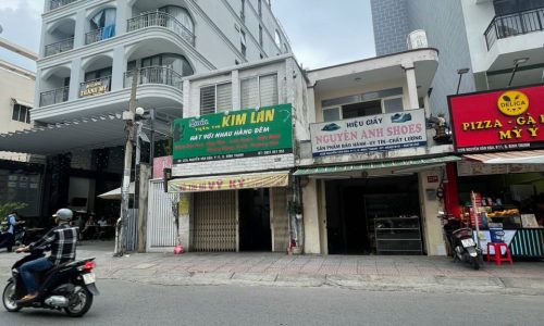 Cho thuê mặt tiền 4.5x23m đường Nguyễn Văn Đậu phường 7 Bình Thạnh