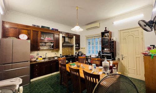 Bán nhà ngõ 12 Xuân La, Tây Hồ, 4 tầng diện tích 145m2 Mặt tiền 8m giá 12.9 tỷ