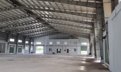 CHO THUÊ KHO XƯỞNG 3700m2 KHU CONG NGHIEP LONG HẬU   GIÁ 27OTR/TH