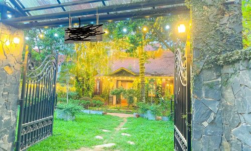 Cho thuê biệt thự tại mặt hồ Đồng Mô, gần sân golf và các khu du lịch, camping…