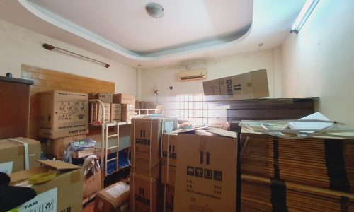 Nhà ngang to, hẻm xe tải 1 trục Lê Văn Sỹ, Pn, đang mở Vp, Cty, 106m2, 16 tỷ